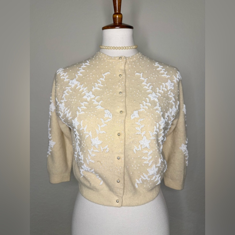 Rare & beautiful 1950s Wool hand-beaded cardigan by Elsie Tu, Hong Kong